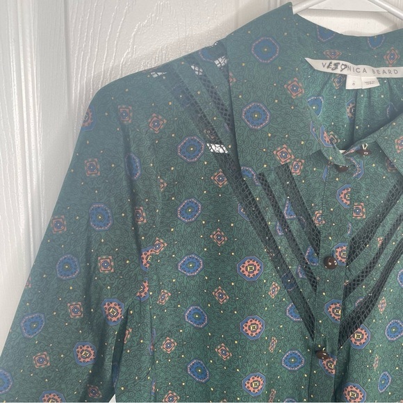Veronica Beard Rowena Silk Button Down in Emerald Green Token Motif Print 8 - Picture 8 of 15